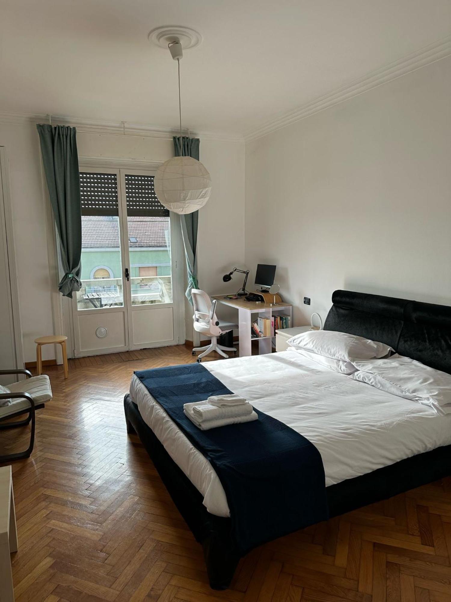 Trilocale Con Due Balconi A Isola Porta Nuova Lejlighed Milano Eksteriør billede