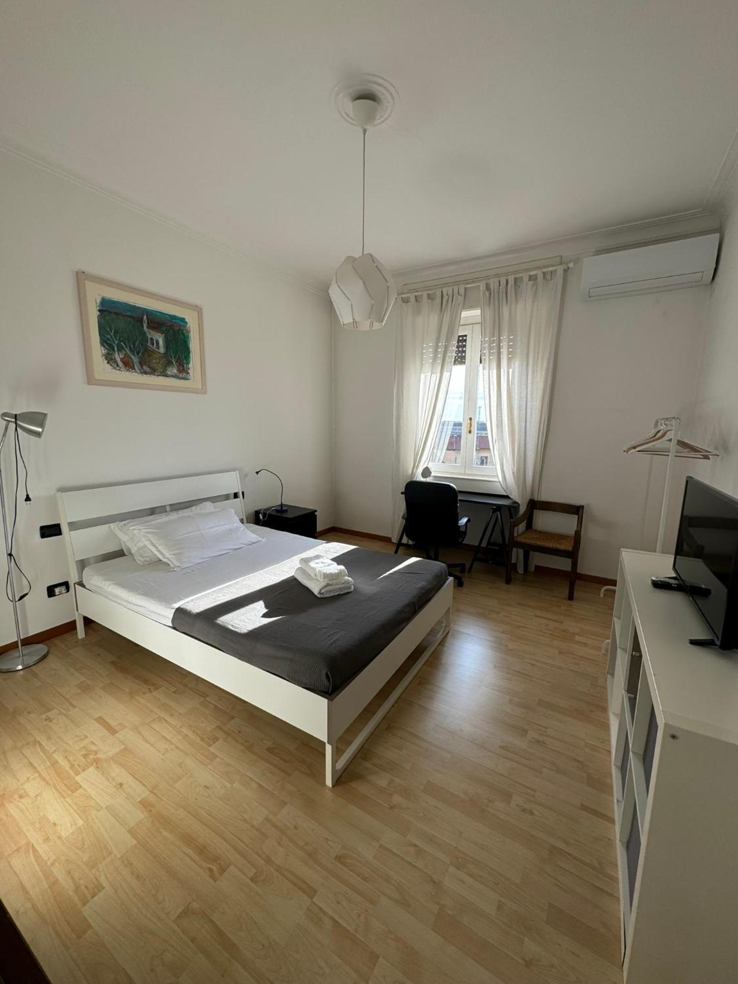 Trilocale Con Due Balconi A Isola Porta Nuova Lejlighed Milano Eksteriør billede